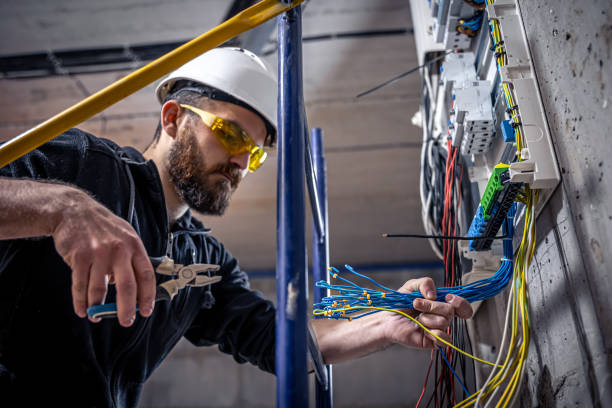 Best Affordable Emergency Electrician  in Hebron, PA